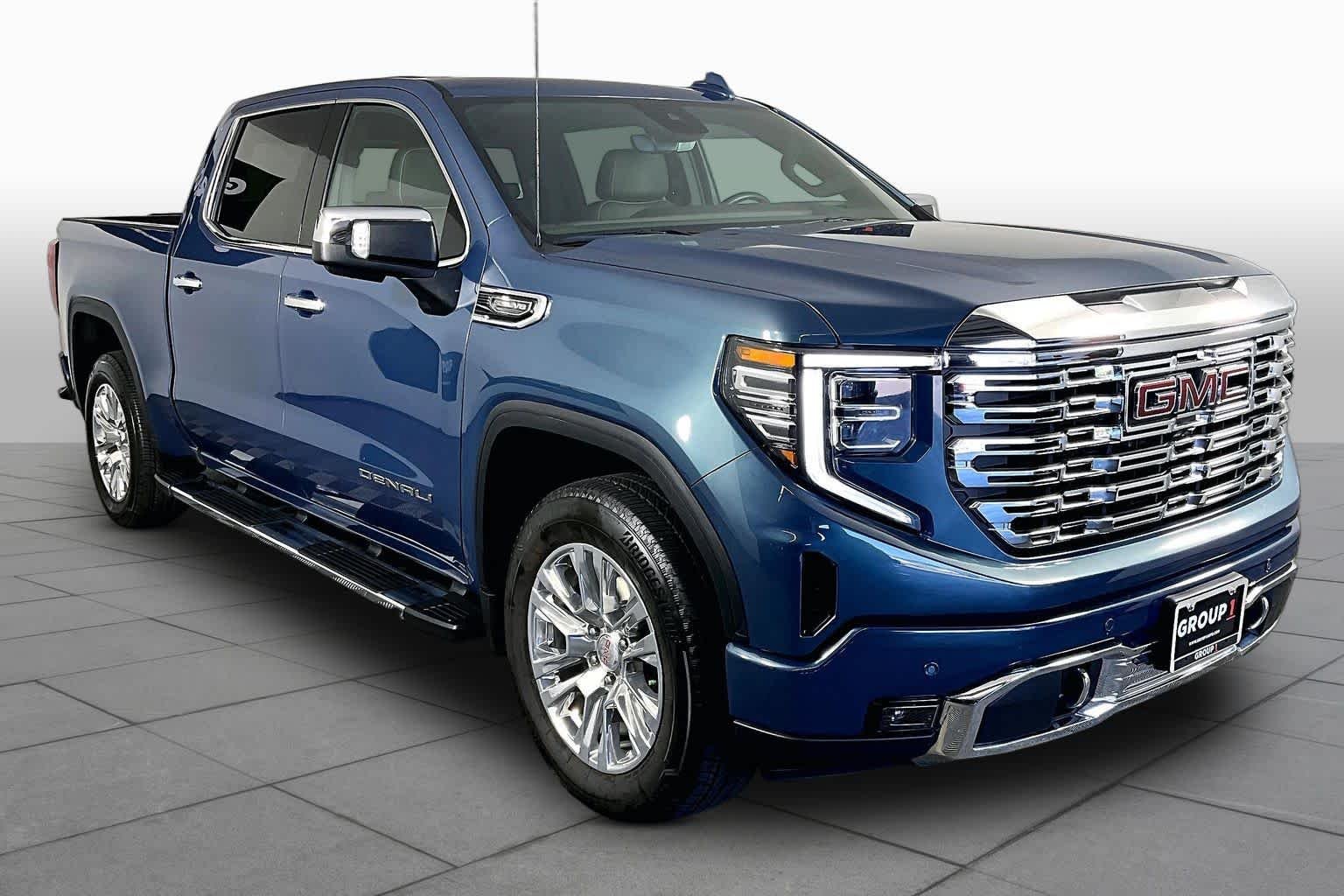 Used 2024 Downpour Metallic GMC Denali image 3