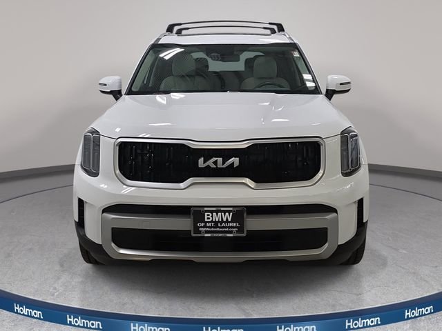 Used 2024 White Kia EX image 3