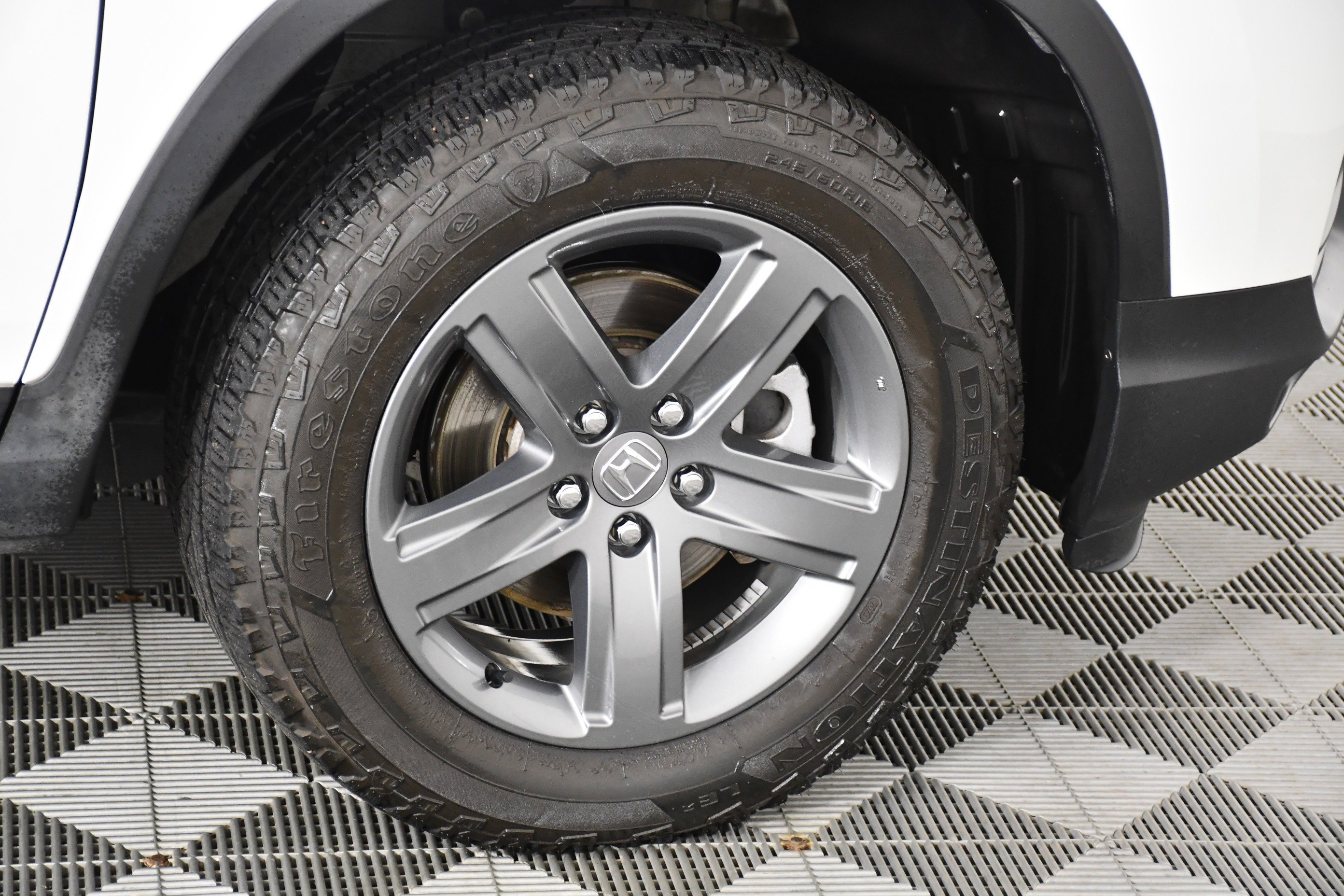 Certified Used 2023 Platinum White Pearl Honda AWD RTL-E image 55
