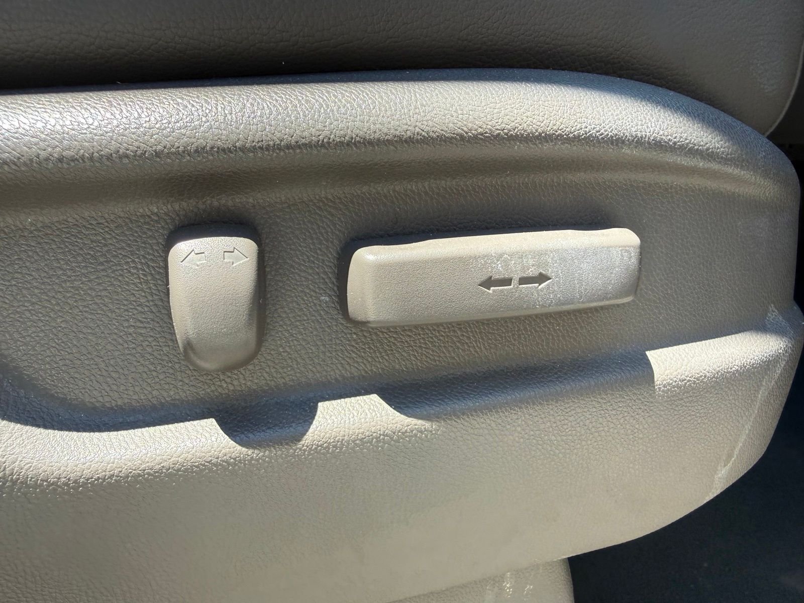Used 2015  Honda EX-L image 31