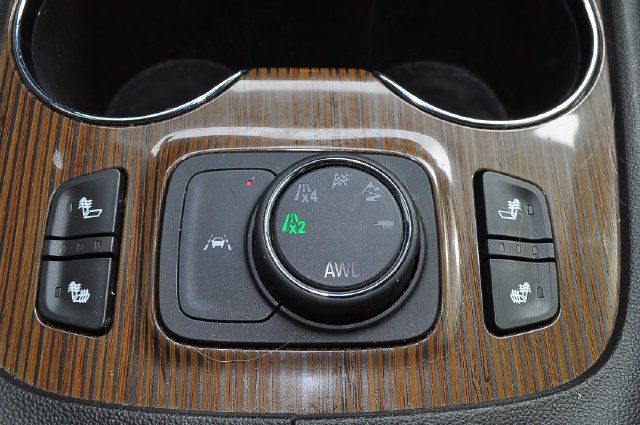 Used 2021 Black GMC SLE image 28