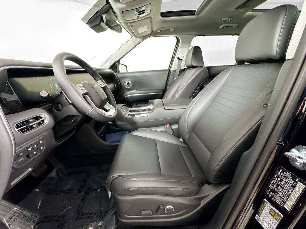 New 2026 Black Hyundai Limited image 6