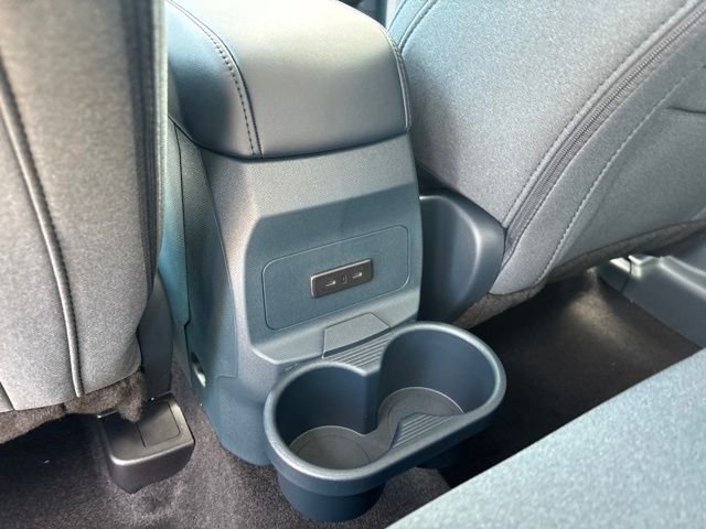 New 2026 Oxford White Ford XLT image 31
