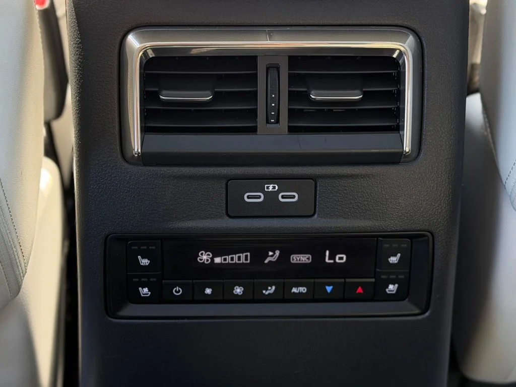 Used 2024 Black Mazda 3.3 Turbo S Premium Plus image 12