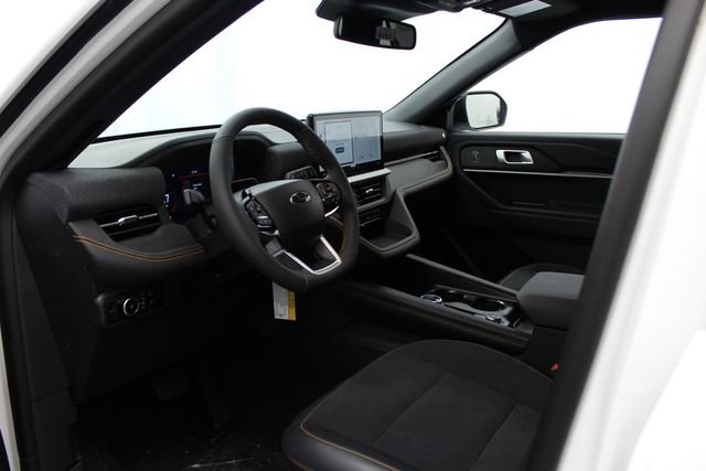 New 2026 Star White Metallic Tri-Coat Ford Tremor® image 13