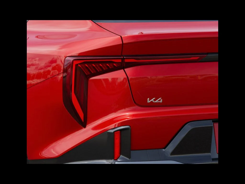 New 2027 Currant Red Kia GT-Line image 24