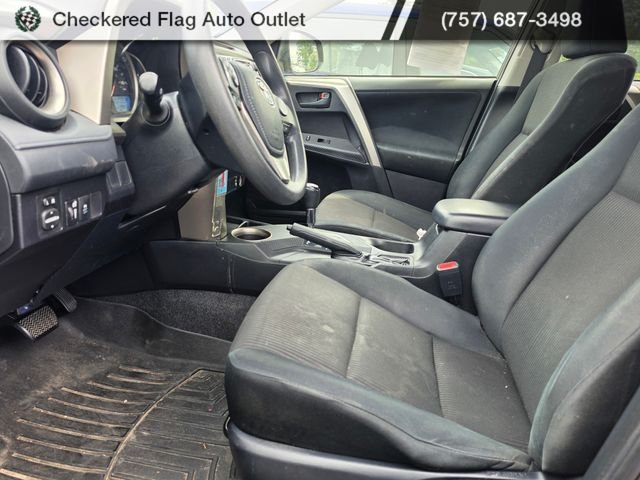 Used 2014 Pyrite Mica Toyota LE image 8