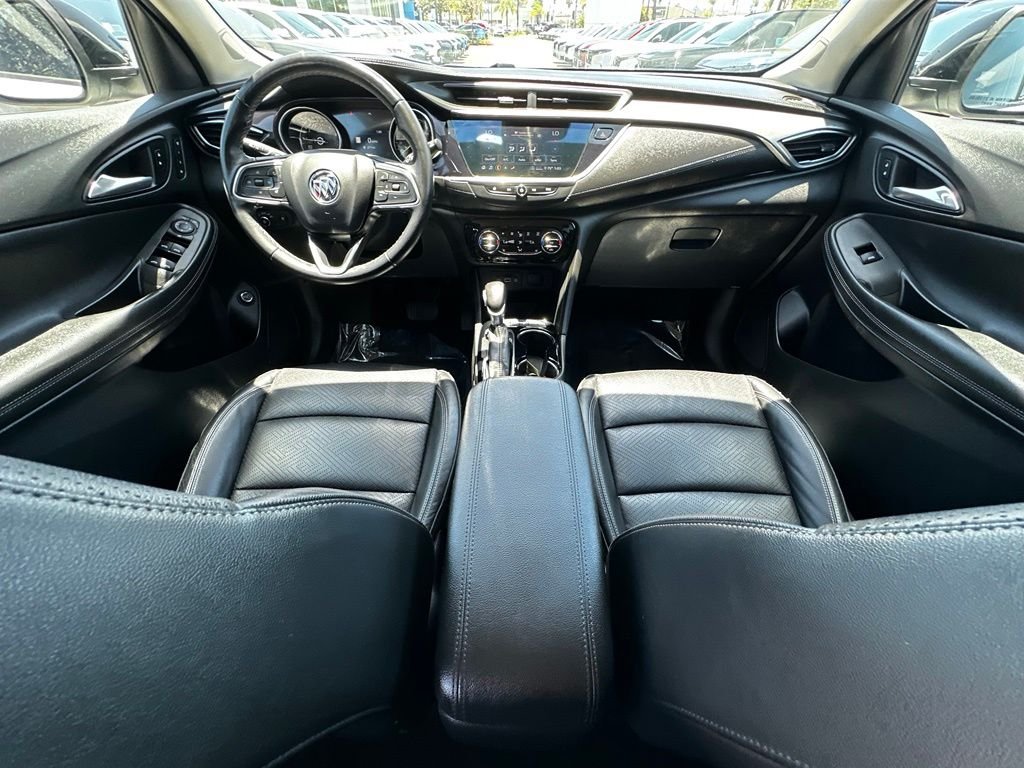 Used 2020 White Buick Essence image 18