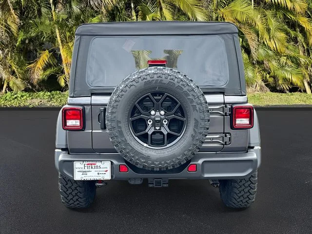 New 2026 Granite Crystal Metallic Clear-Coat Exterior Paint Jeep Willys image 4