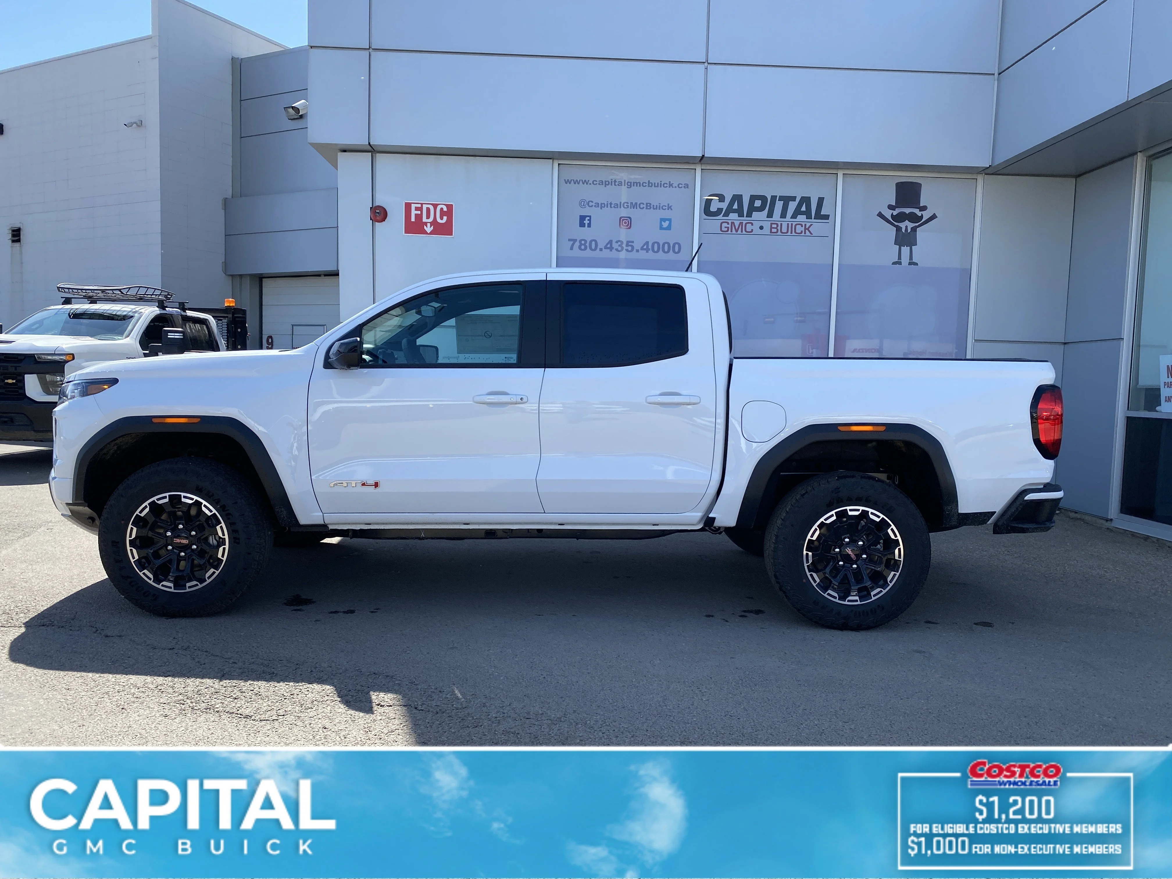 New 2026 Summit White GMC 4WD AT4 image 3