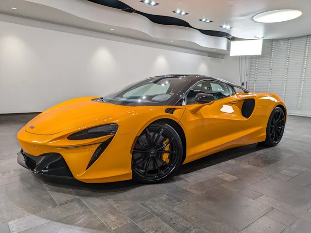 2025 McLaren Artura Vision Coupe