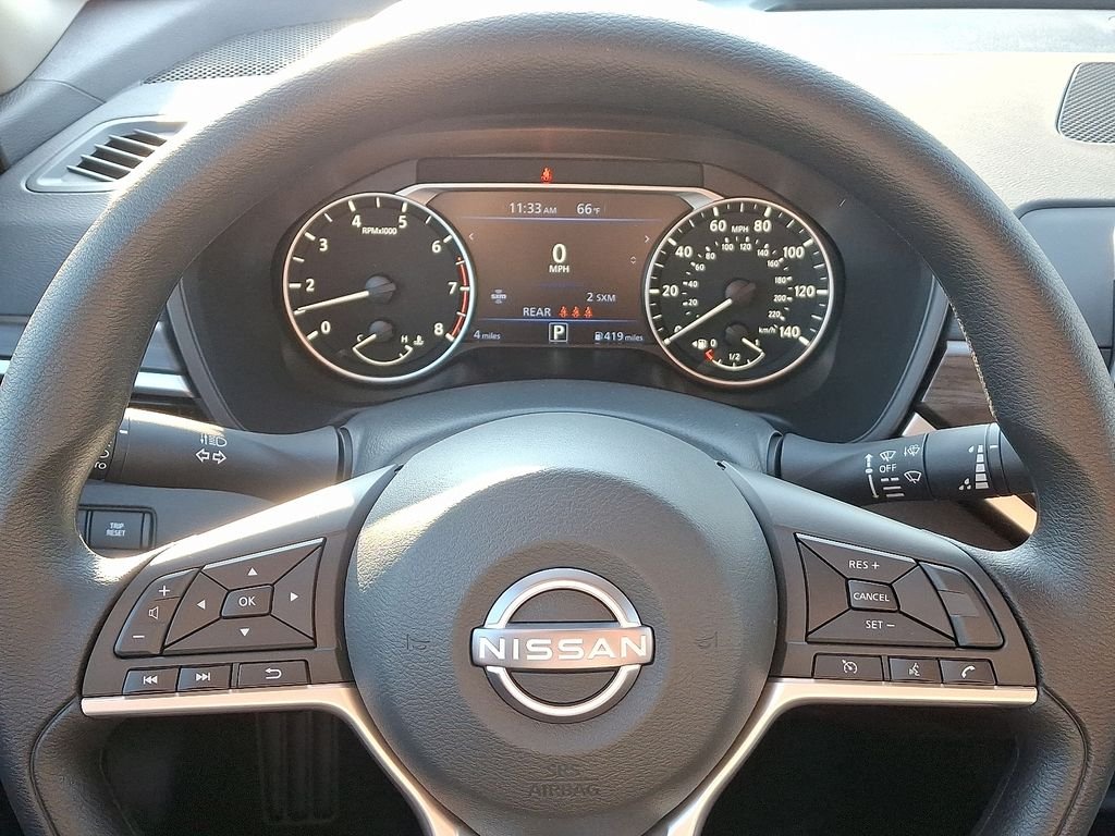 New 2026 Gun Metallic Nissan 2.5 SV image 9
