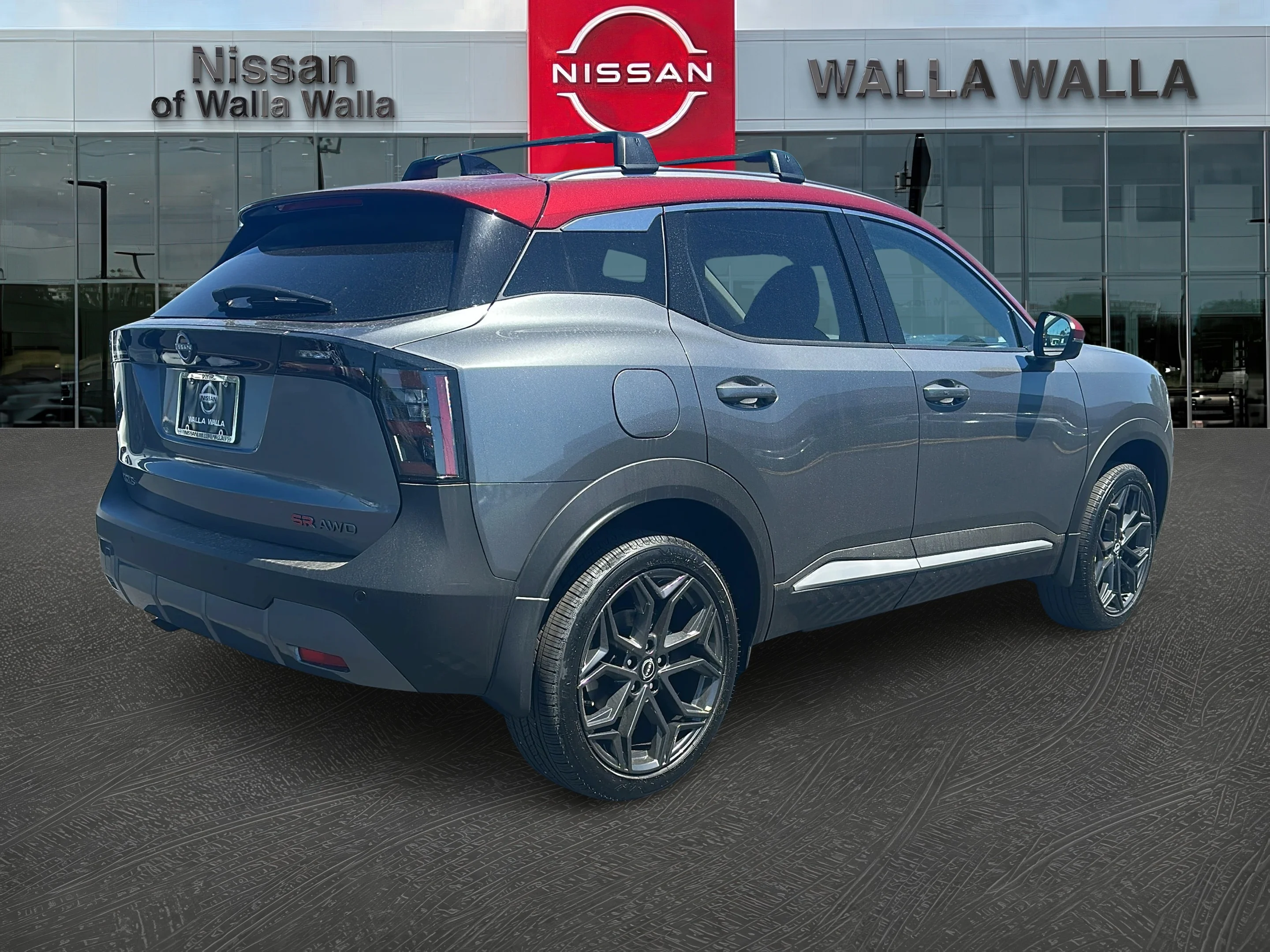 New 2026 Gun Metallic / Scarlet Ember Tintcoat Two-tone Nissan SR image 7