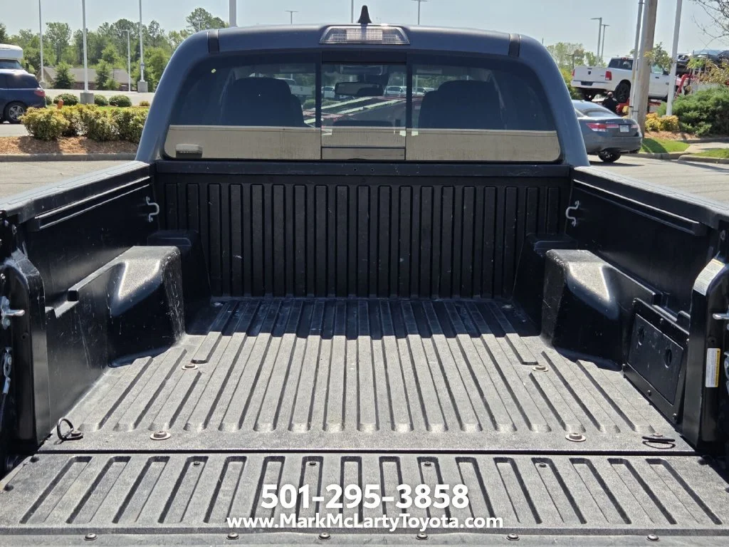 Used 2022 Gray Toyota SR5 image 13