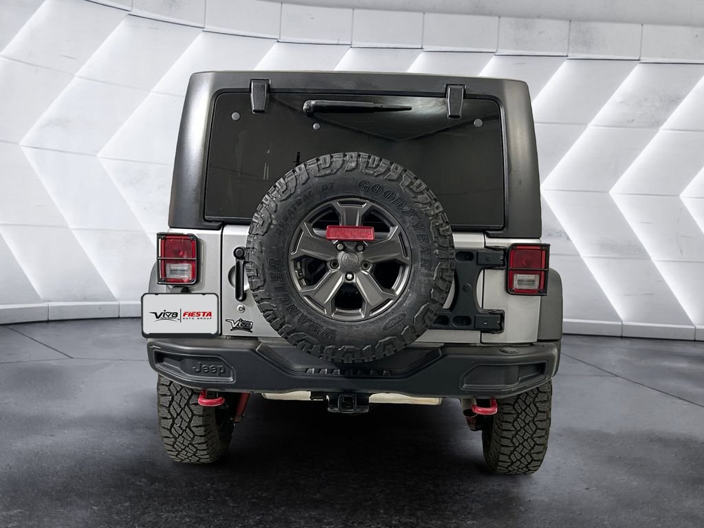 Used 2017 Silver Jeep Unlimited Rubicon Recon image 5