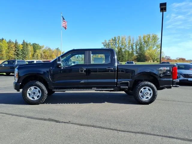 New 2027 Agate Black Metallic Ford F-350® XL image 24