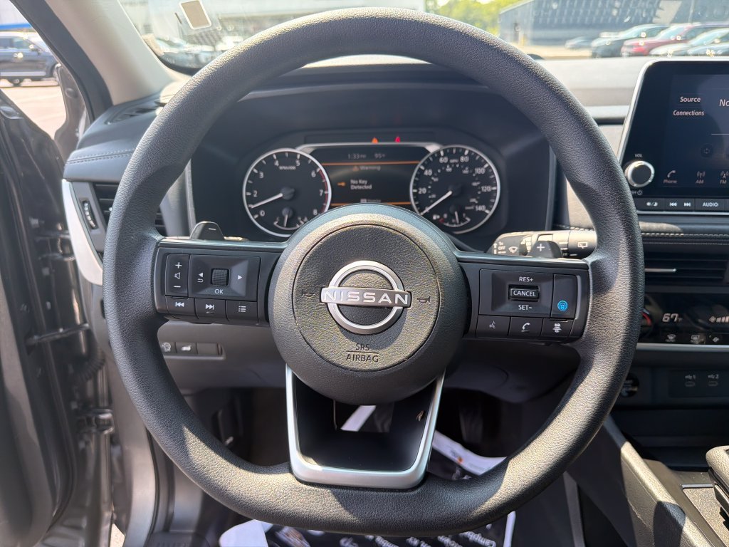 Used 2024 Gray Nissan SV image 17