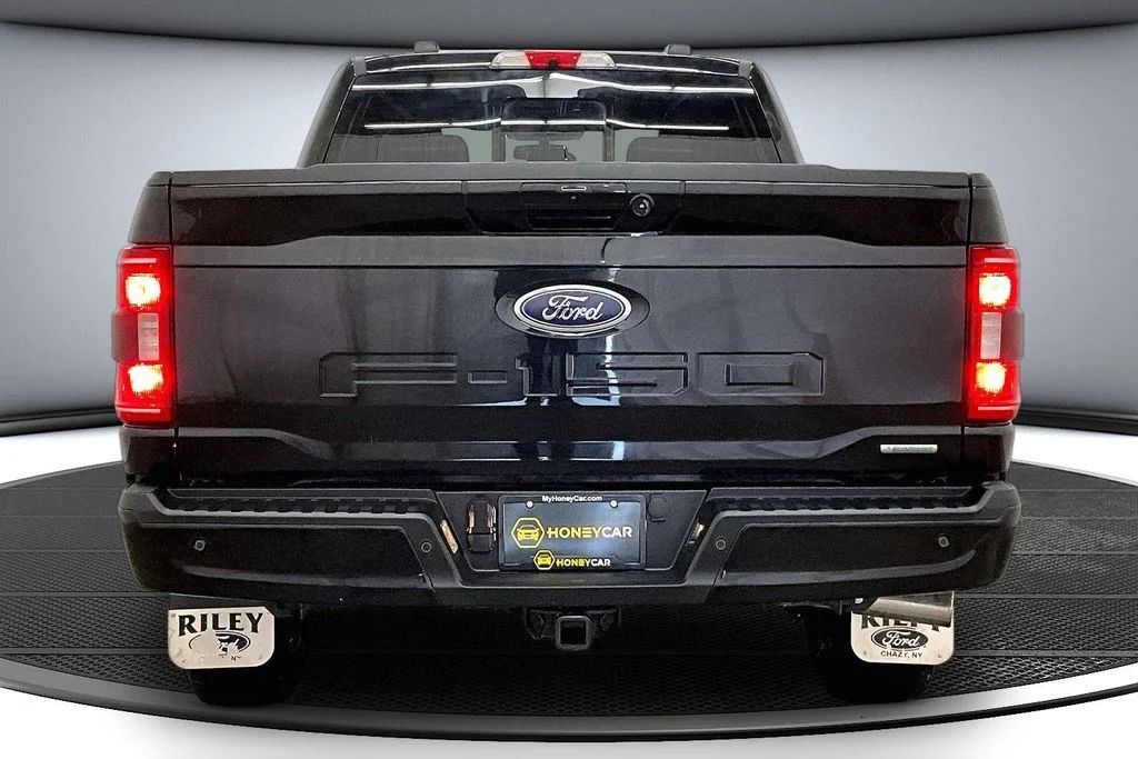 Used 2022 Black Ford XLT image 5