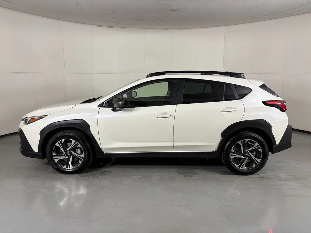Used 2025 White Subaru Premium image 5