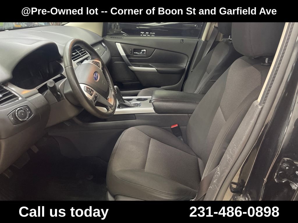 Used 2014 Black Ford SEL image 14