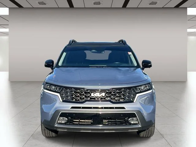 Used 2022 Silver Kia X-Line SX Prestige image 9
