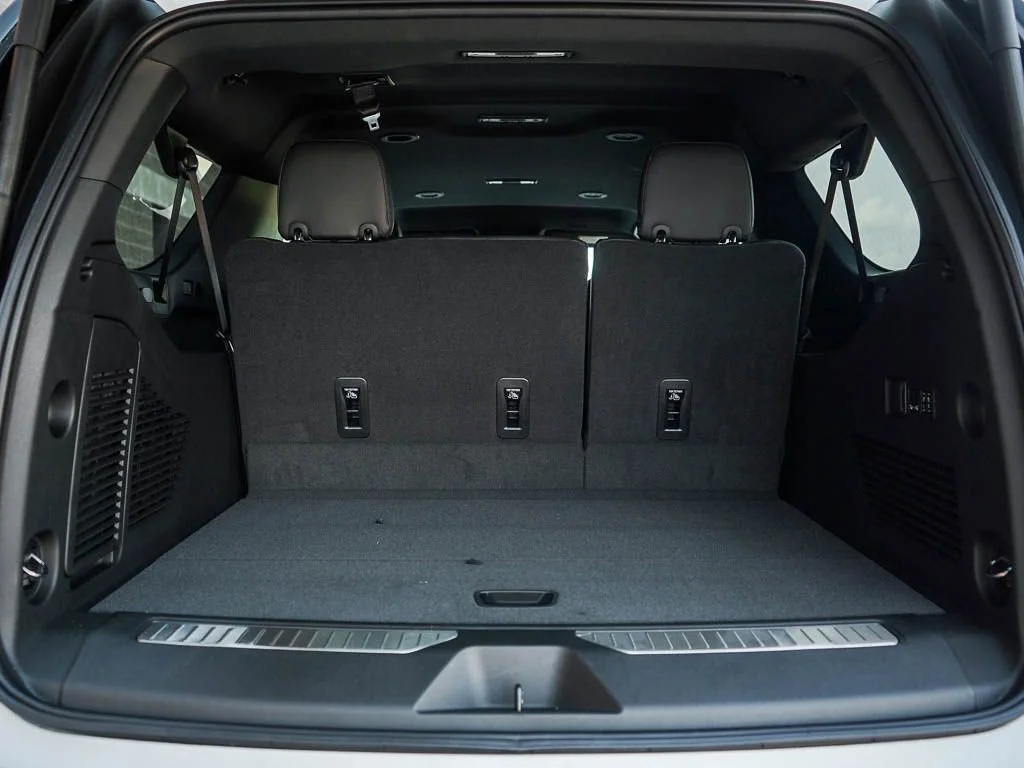 New 2026 Summit White GMC Denali image 7