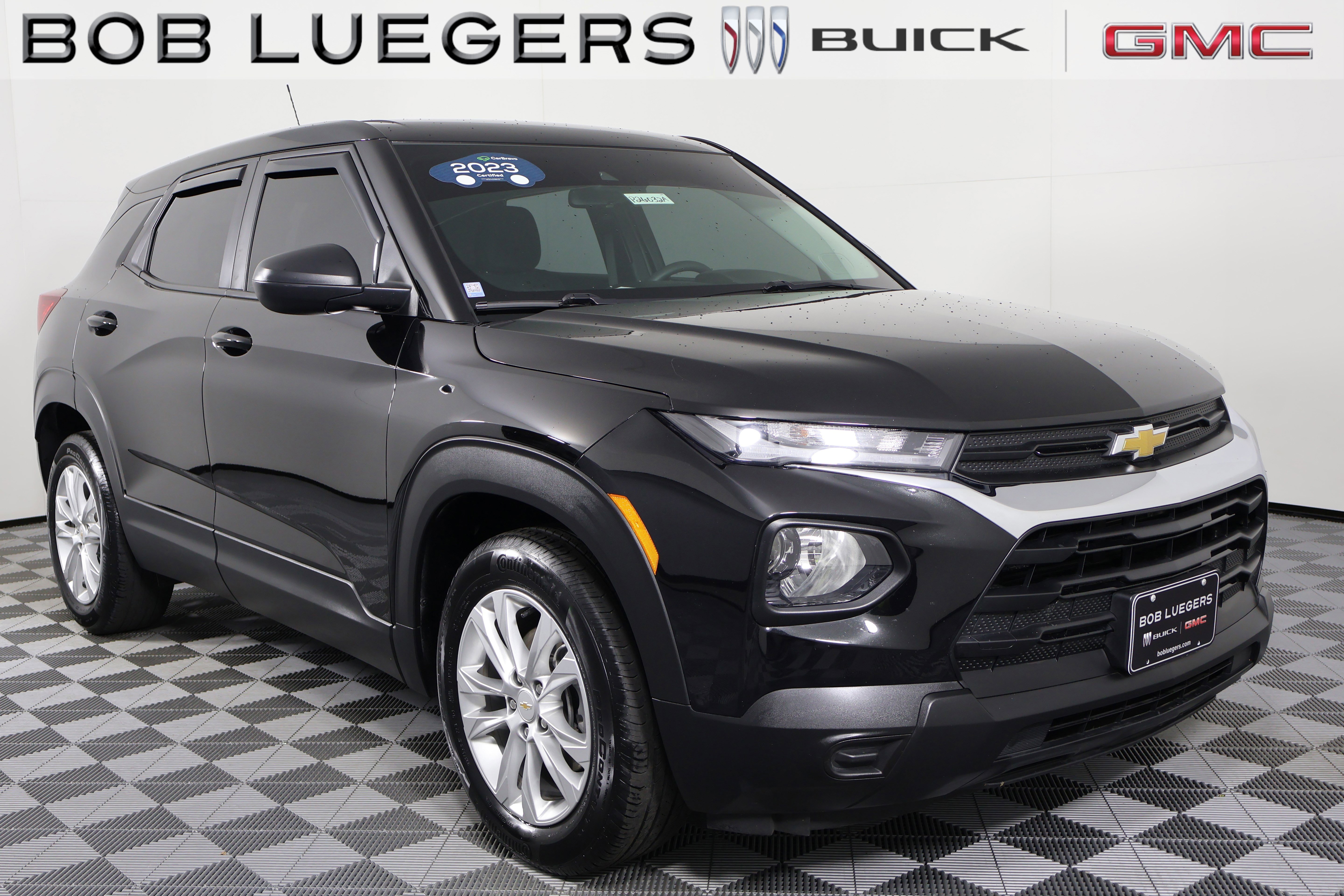 Mosaic Black Metallic 2023 Chevrolet Trailblazer LS FWD SUV / Crossover Front-Wheel Drive