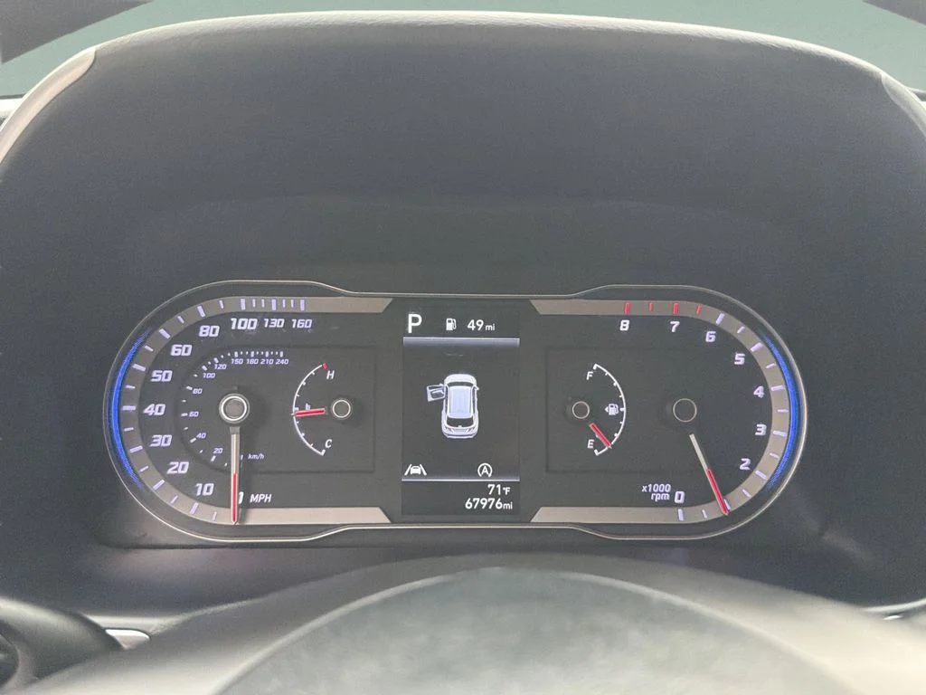 Used 2022 Gray Hyundai SEL image 14