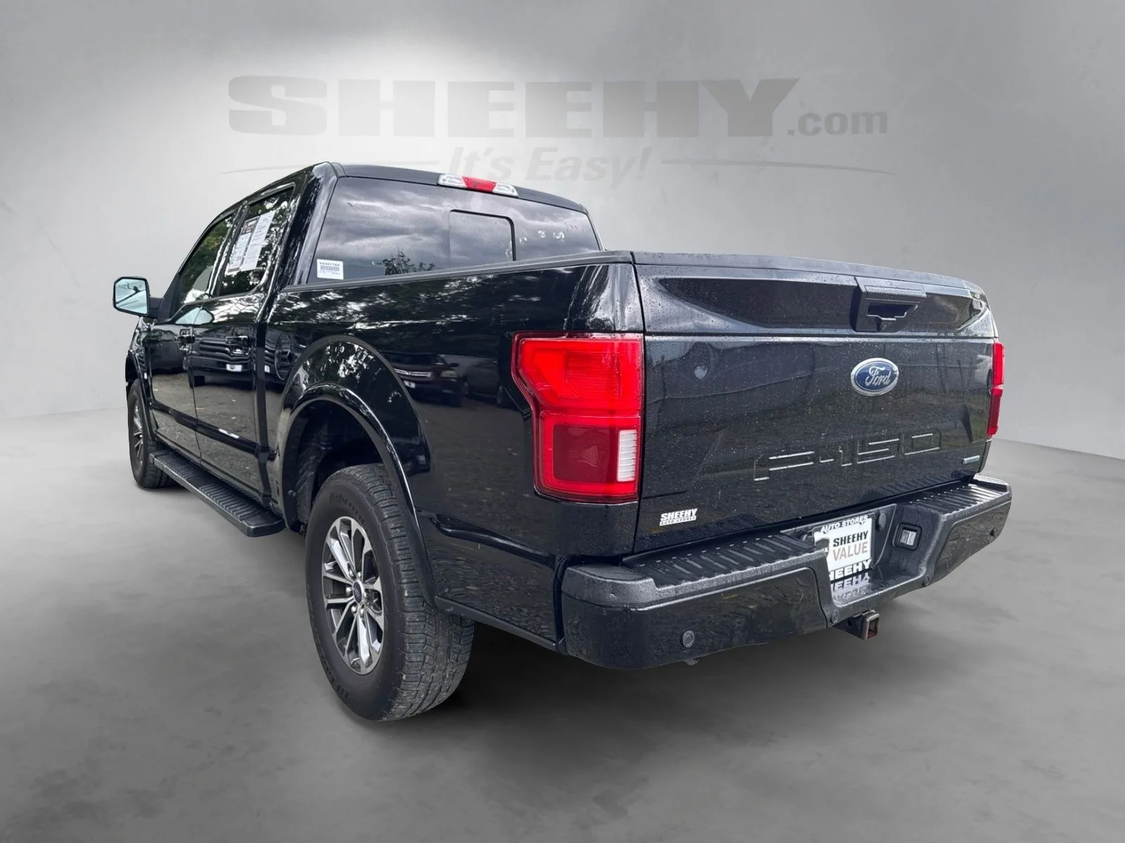 Used 2019 Agate Black Metallic Ford Lariat image 15