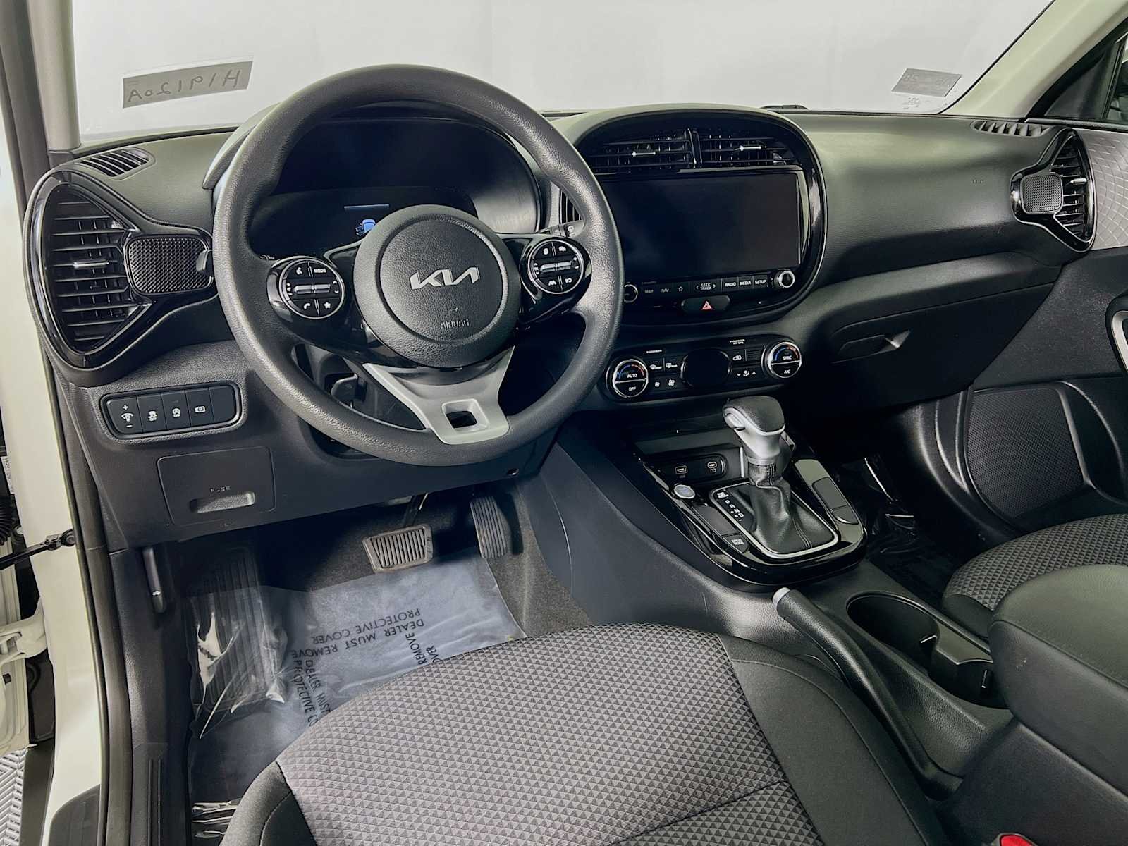 Used 2023 Clear White w/Black Roof Kia S image 9