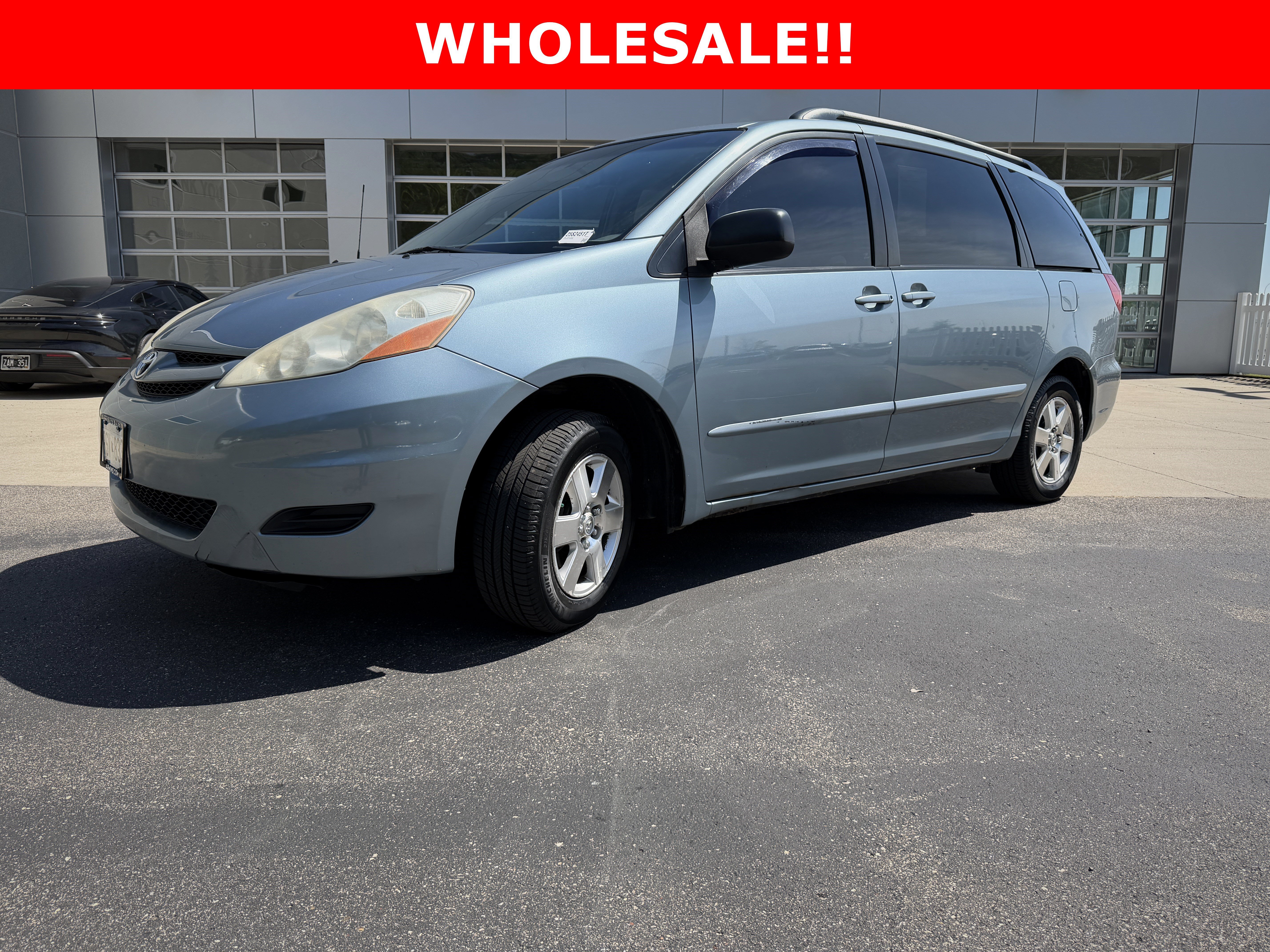 Used 2007 Blue Toyota CE image 1