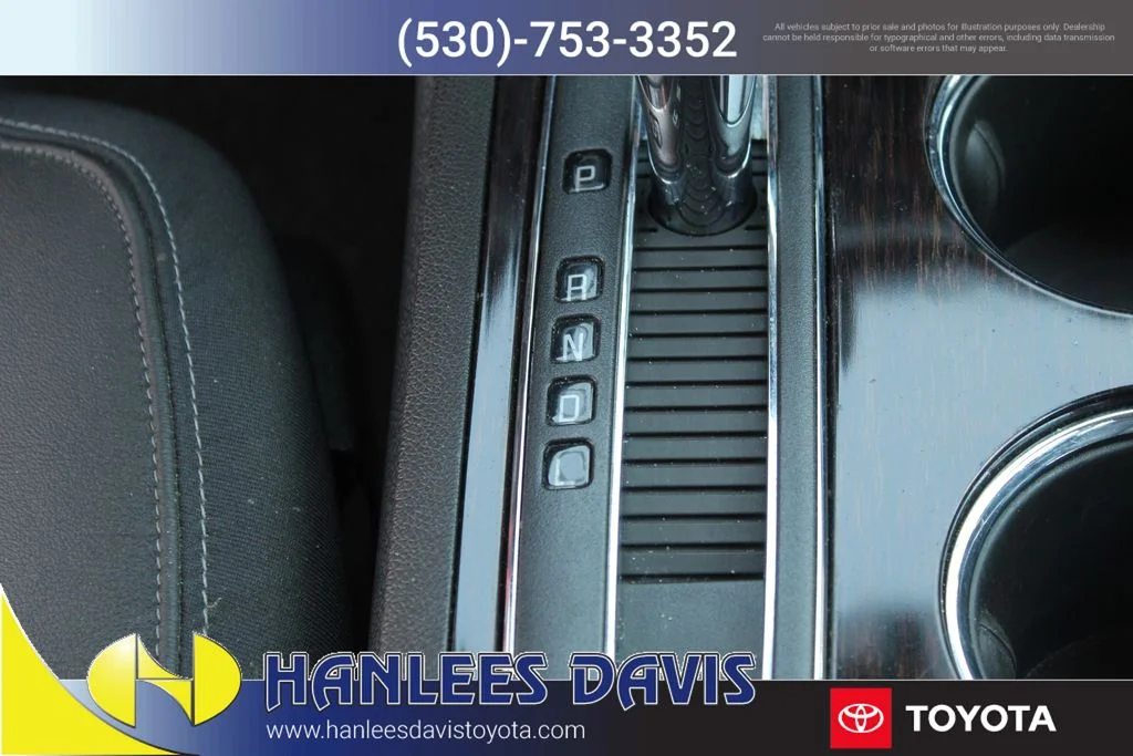 Used 2017 Red Chevrolet 2LT image 23