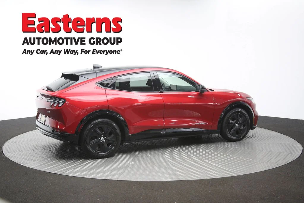 Used 2023 Red Ford California Route 1 image 44