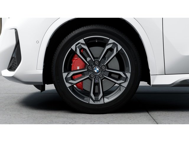 New 2027 Alpine White BMW  image 7