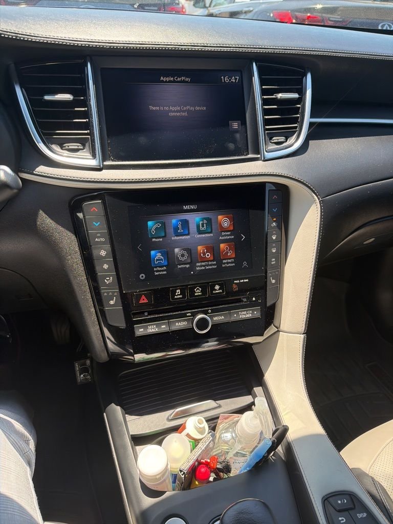 Certified Used 2023 Hermosa Blue INFINITI LUXE image 3