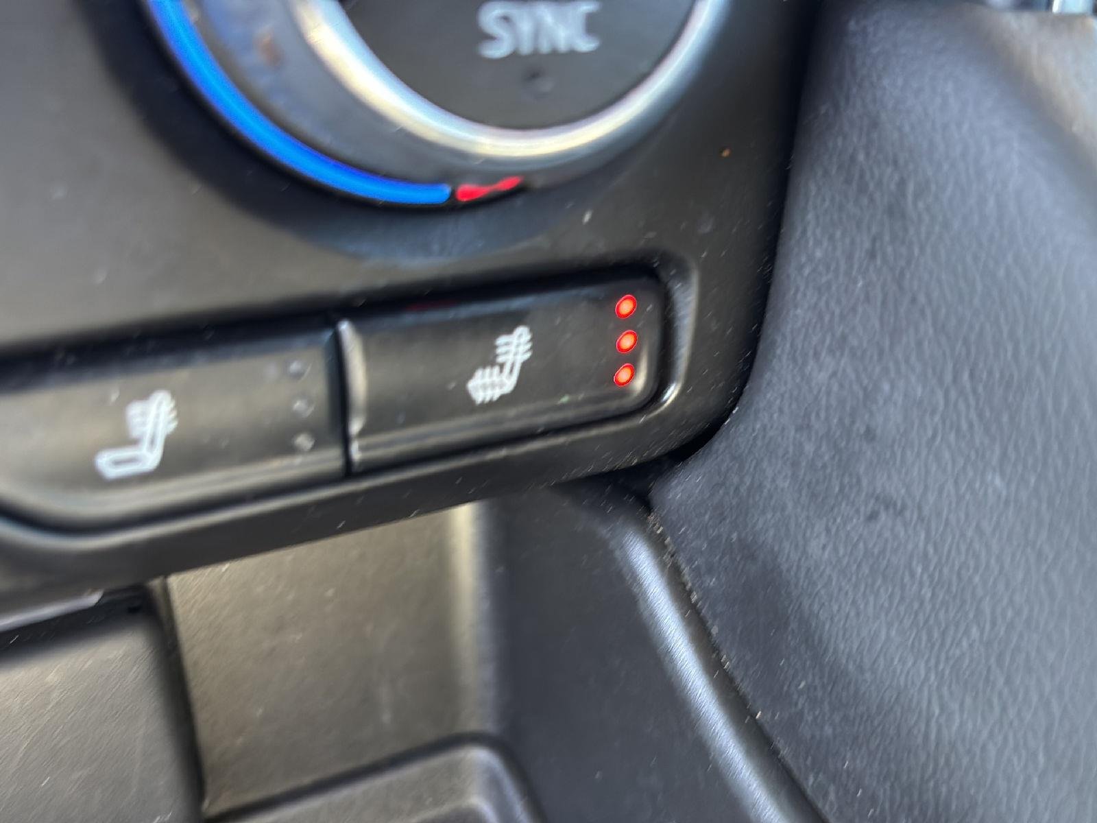 Used 2024 Summit White Chevrolet Z71 image 29