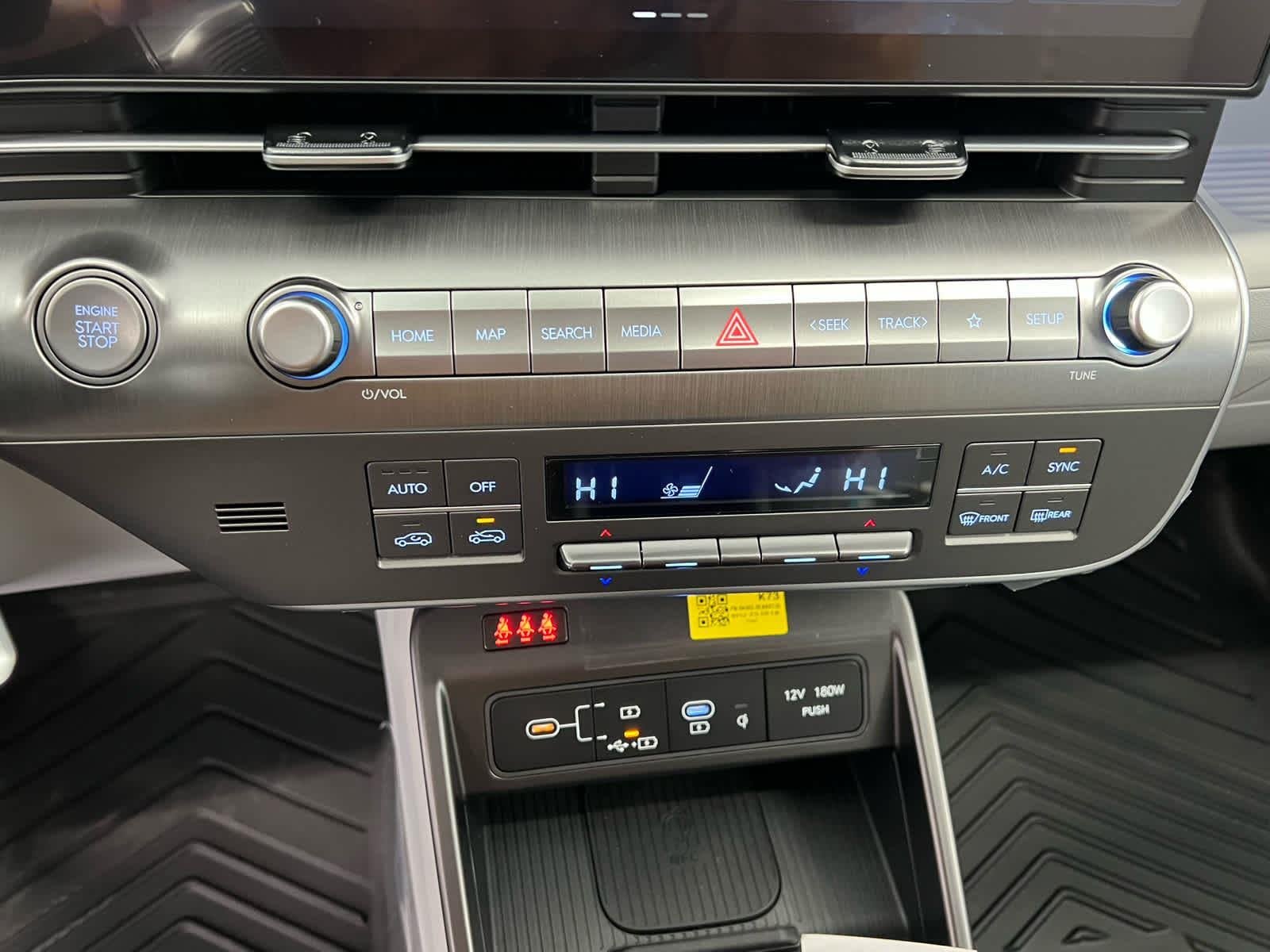 New 2026 Ecotronic Gray Pearl Hyundai Limited AWD image 17