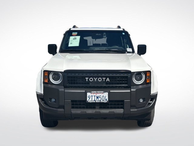 Used 2025 White Toyota 1958 image 5
