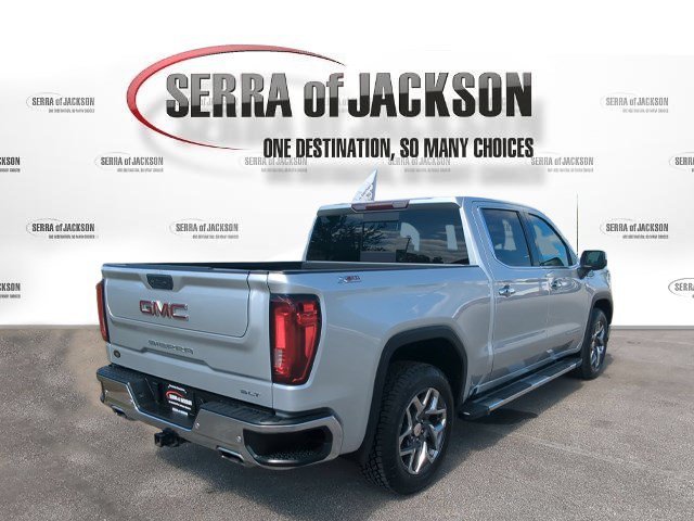 Used 2022 QUICKSILVER METALLIC GMC SLT image 9