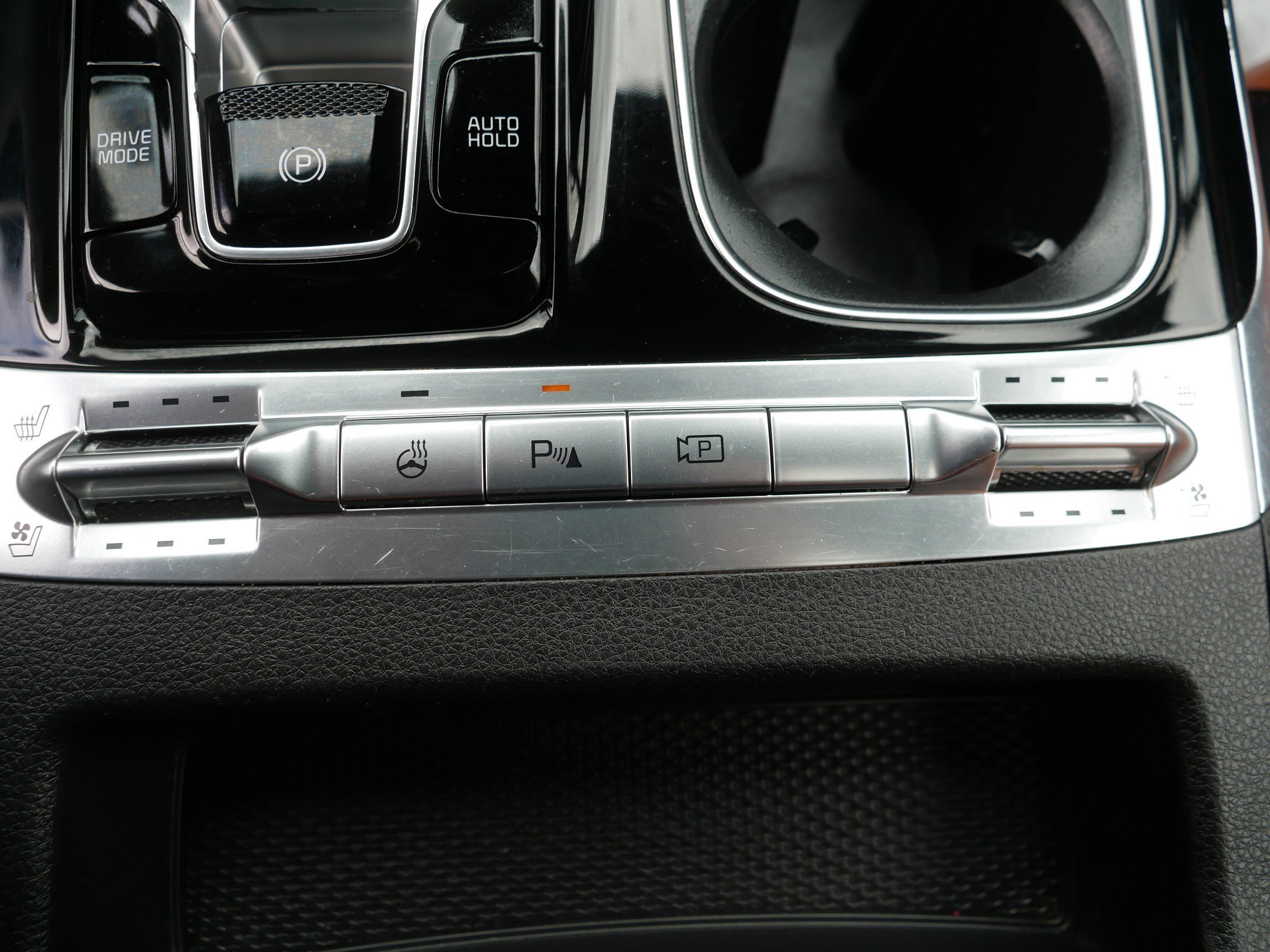 Certified Used 2022 Ceramic Silver Kia SX Prestige image 31