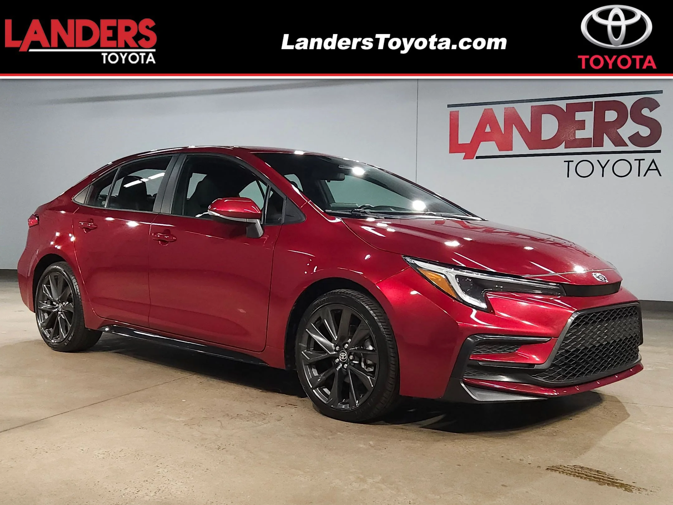 Used 2025 Ruby Flare Pearl Toyota SE image 1