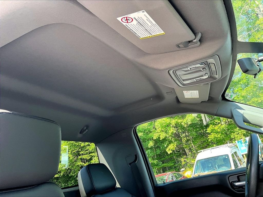 Used 2020 Summit White Chevrolet Work Truck image 20