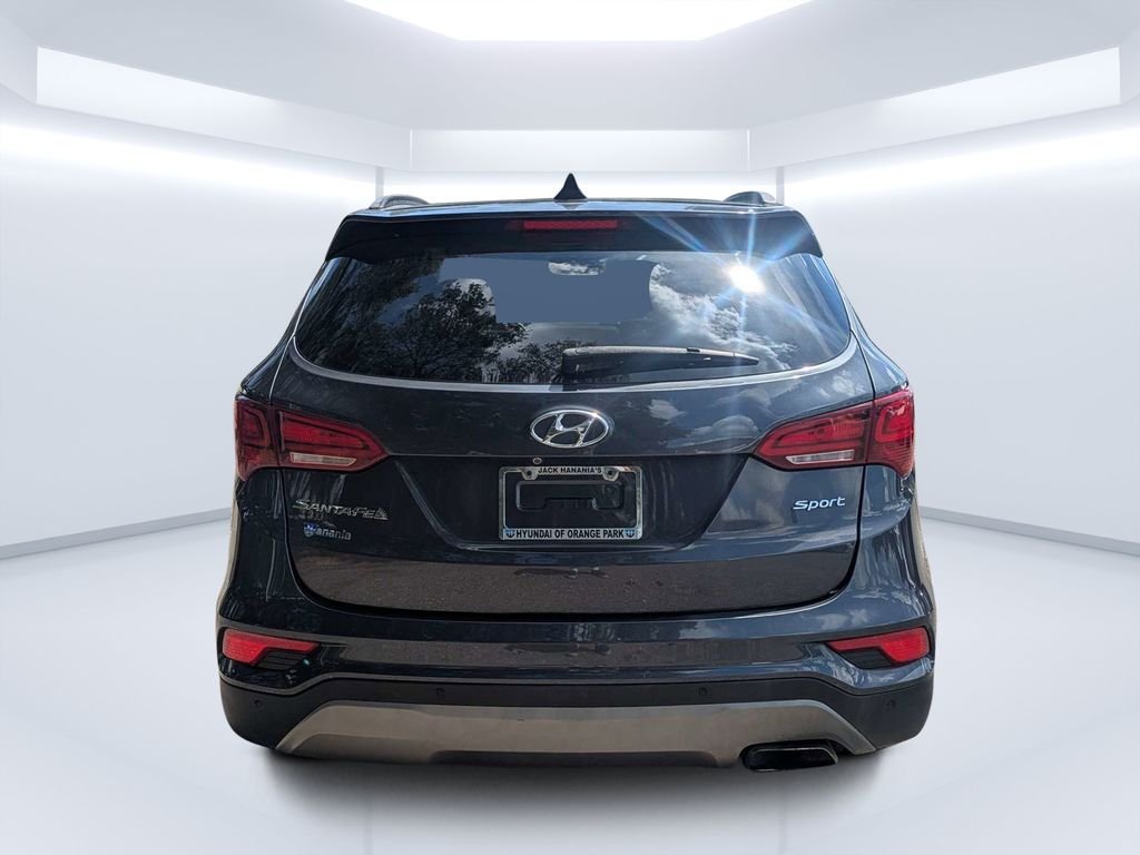 Used 2018 Gray Hyundai 2.4 image 4