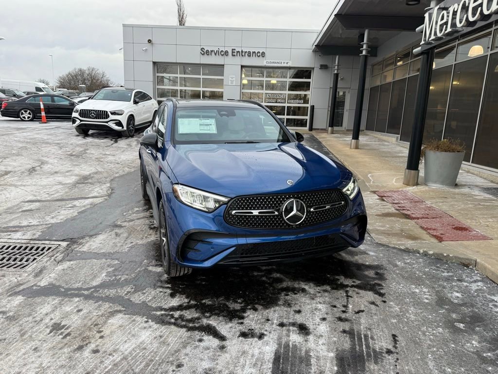 New 2026 Starling Blue Metallic Mercedes-Benz GLC 300 image 13