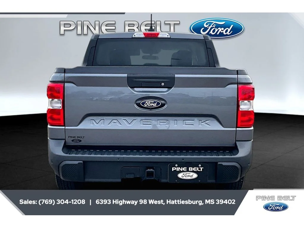 Used 2025 Carbonized Gray Metallic Ford XLT image 4