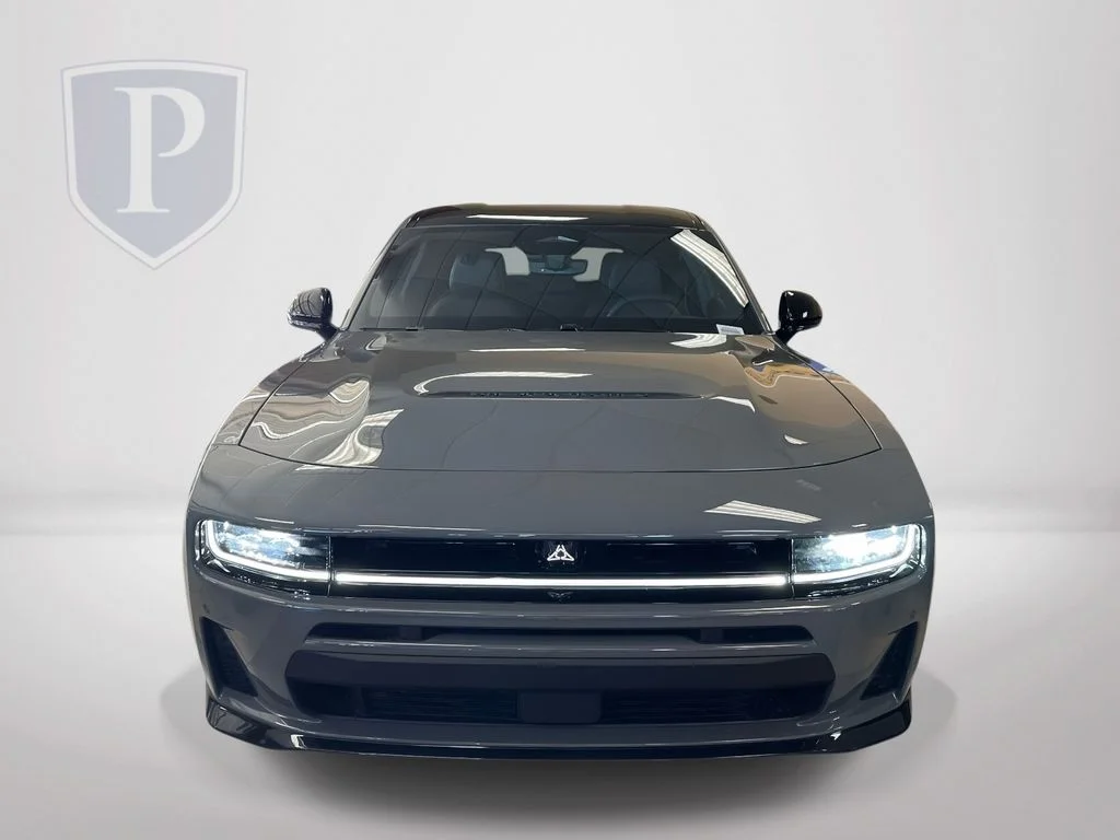 New 2026 Destroyer Gray Exterior Paint Dodge R/T Scat Pack image 3