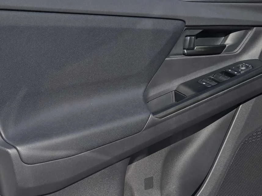 New 2026 Wind Chill Pearl Toyota XLE image 10