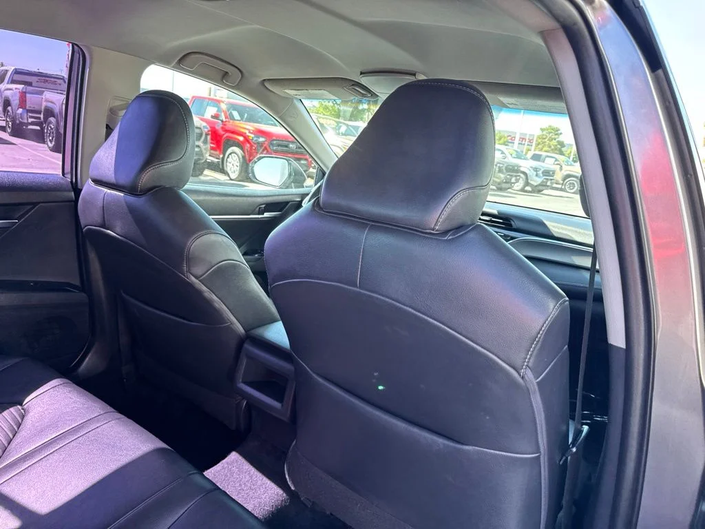Used 2018 Gray Toyota SE image 23