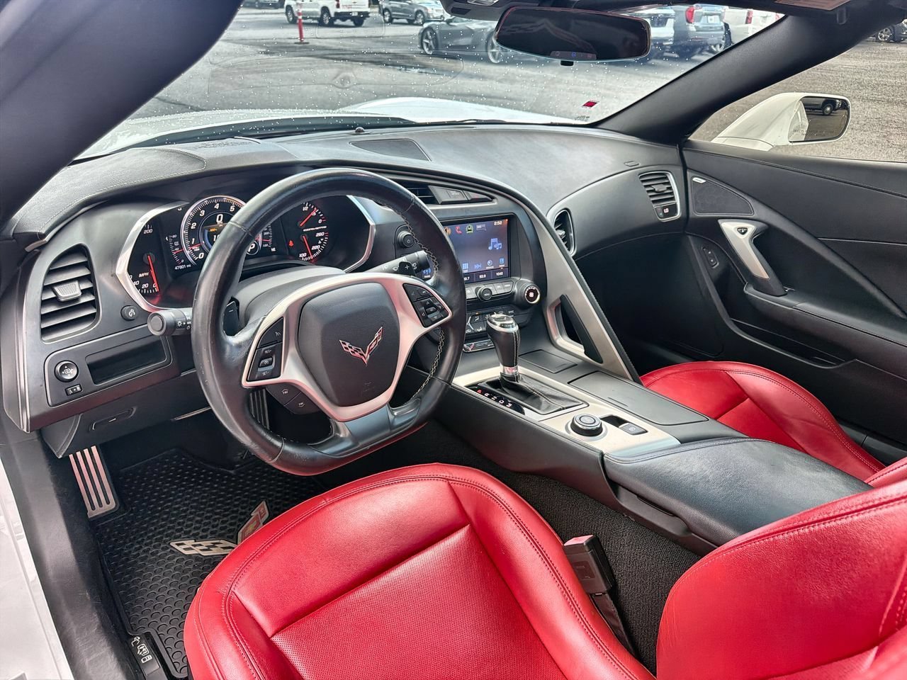 Used 2019 ARCTIC WHITE Chevrolet 1LT image 17