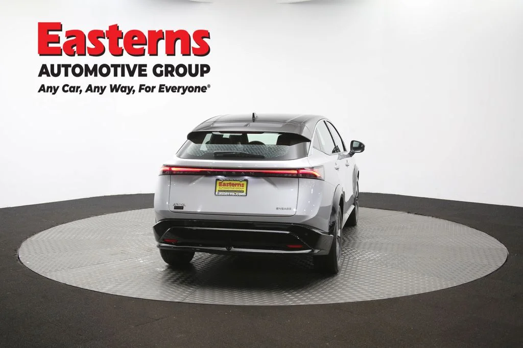 Used 2023 Silver Nissan ENGAGE image 36